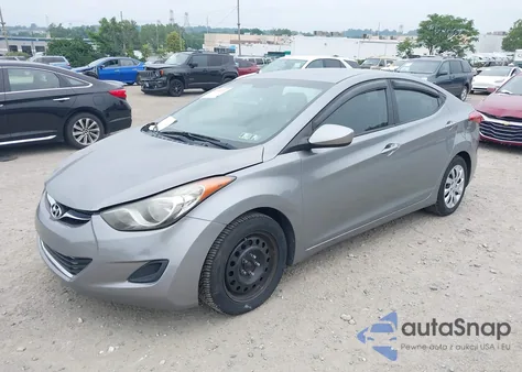 2012 Hyundai Elantra Gls (Ulsan Plant) z USA, uszkodzony, nr VIN KMHDH4AE2CU457364
